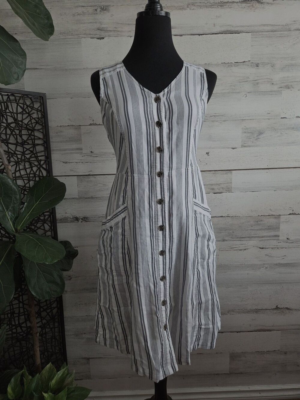Loft dress